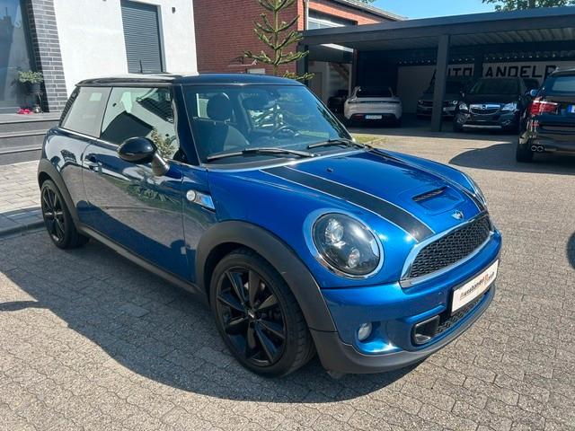 MINI Cooper S Teil-Leder Bi-Xenon Klimaautomatik 17 Z