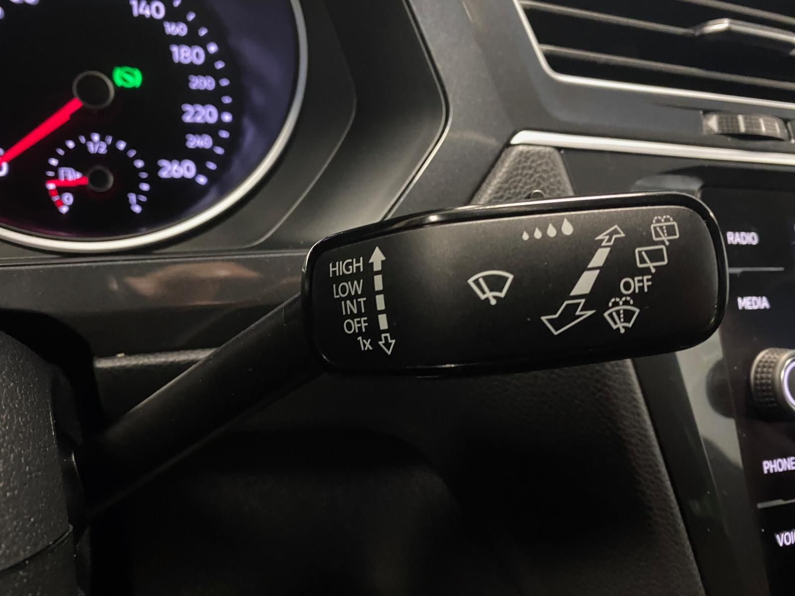 Fahrzeugabbildung Volkswagen Tiguan Comfortline Android Auto+APP+NAVI+ACC+PDC