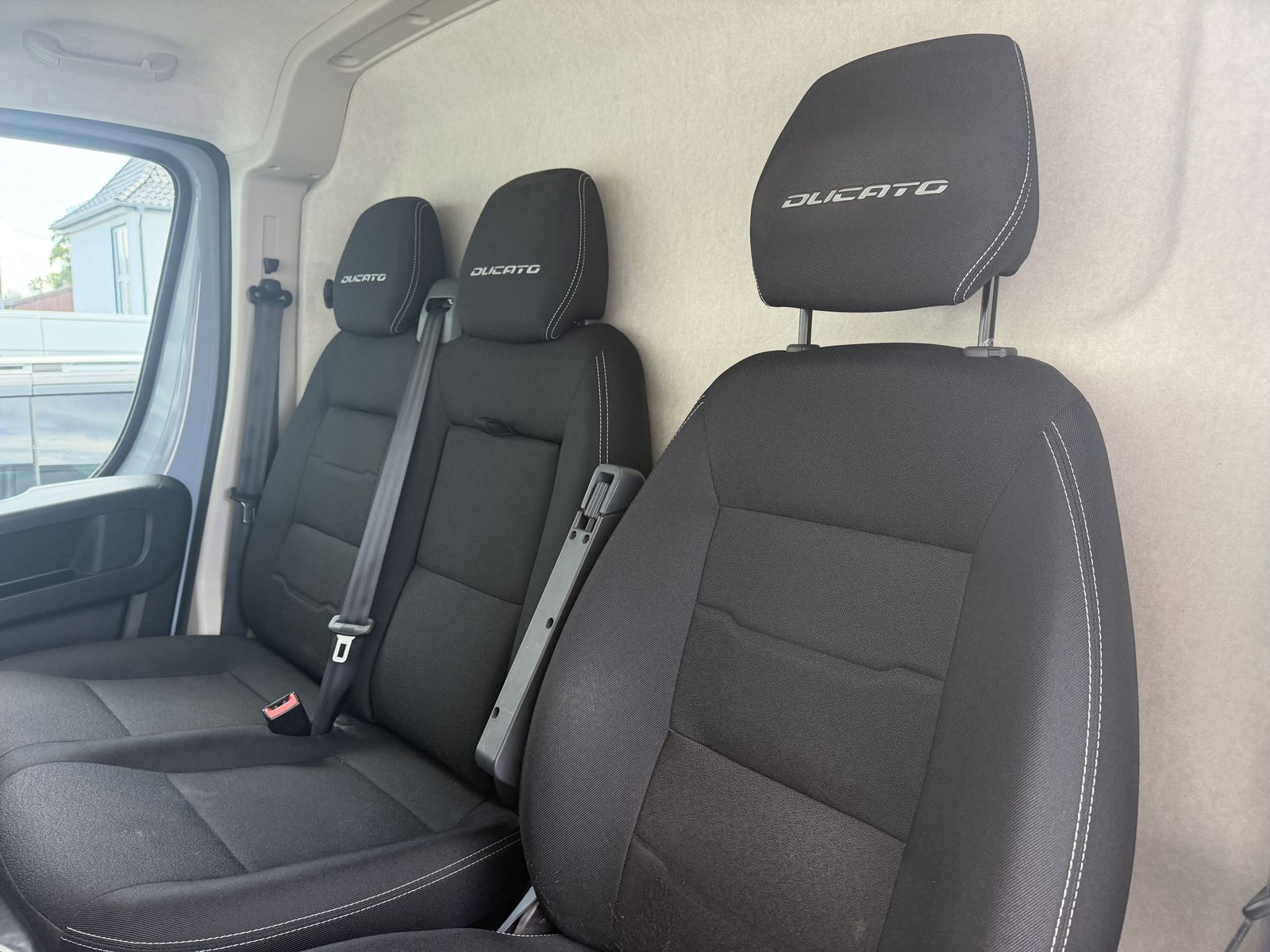 Fahrzeugabbildung Fiat Ducato 140 L1H1RS:3000mm*Automatik*Beschreibung!