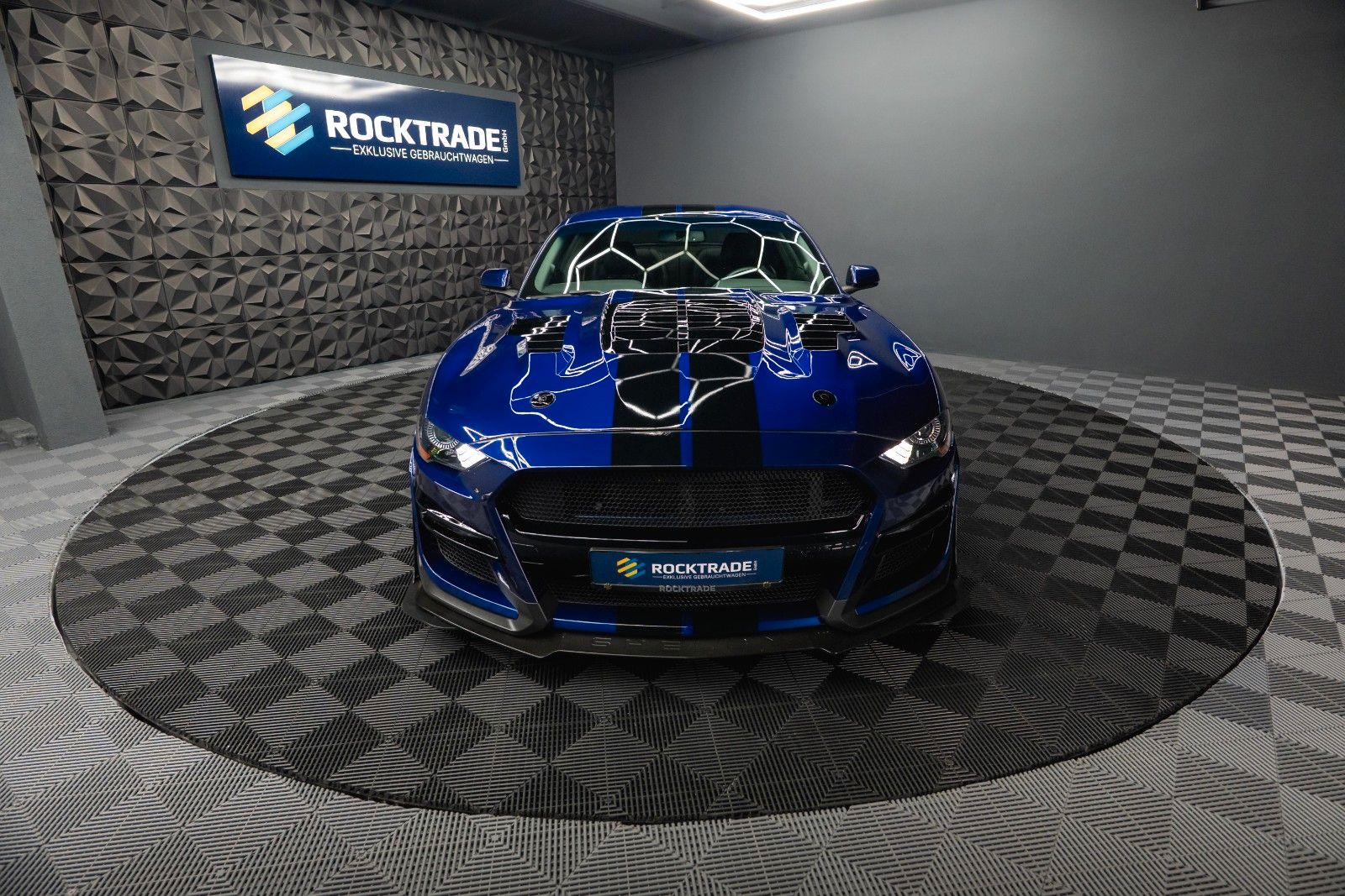 Fahrzeugabbildung Ford Mustang Shelby GT 500 Coupe Performance PREMIUM
