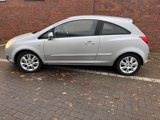 Opel Corsa 1,2 Benziner