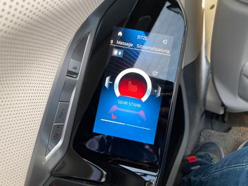 2022 BMW I7 — миниатюра 22
