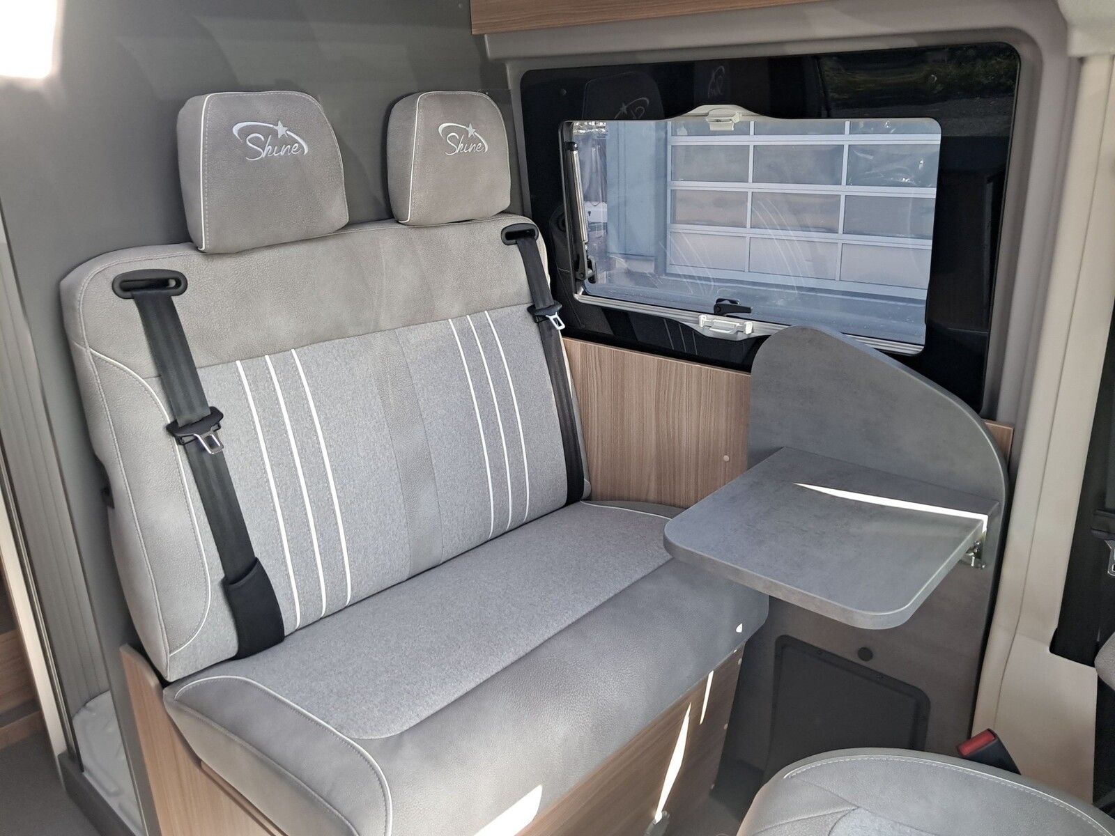 Fahrzeugabbildung Pössl Summit Shine 600 LE Citroen Markise,Solar,Autom.