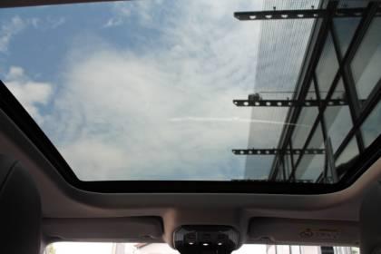 DS Automobiles DS4 E-TENSE LA PREMIERE