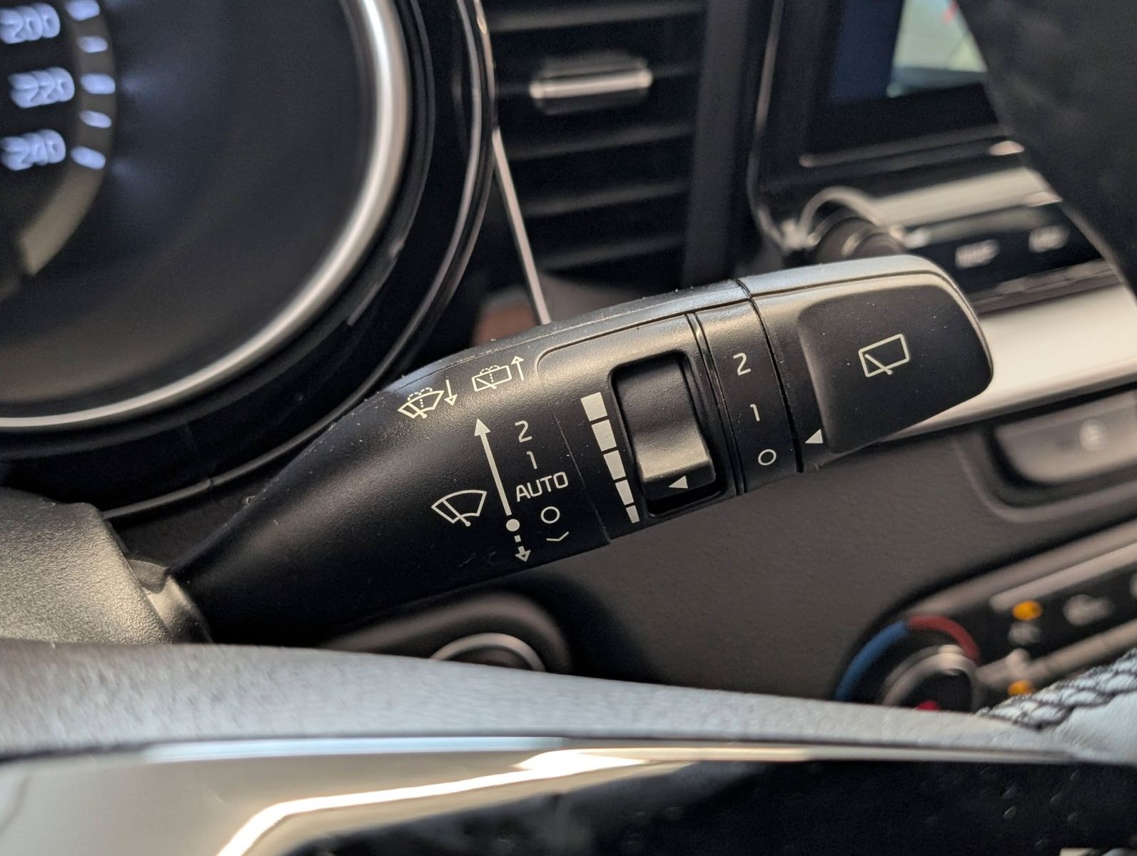 KIA cee'd Sporty Wagon cee'd Sportswagon 1.0 ULTIMATE Style WKR inkl. – Bild 33