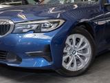 BMW 320d Touring (2019 - 2022) RFK NAVI Standh. LED - BMW 320 Gebrauchtwagen in Köln