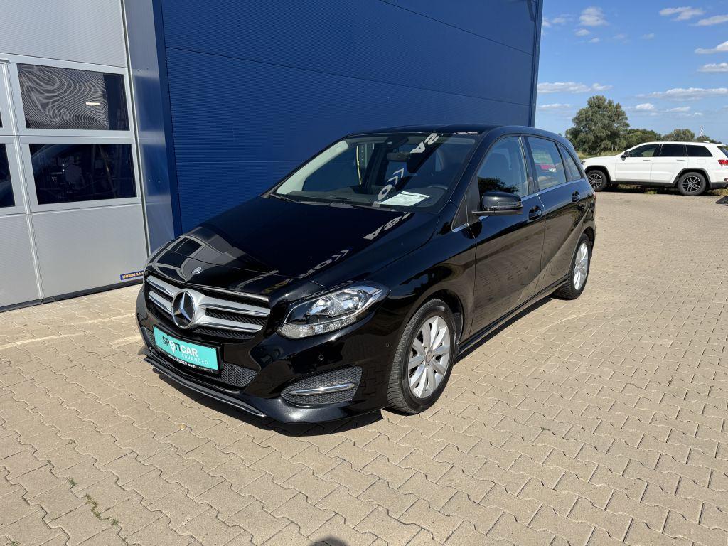 Mercedes-Benz B 180 (CDI) d Style AHK SHZ Kam Parktronic