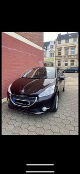 Peugeot 208 TOP, TÜV NEU, Service vor 2000 km - Peugeot 208 in Köln