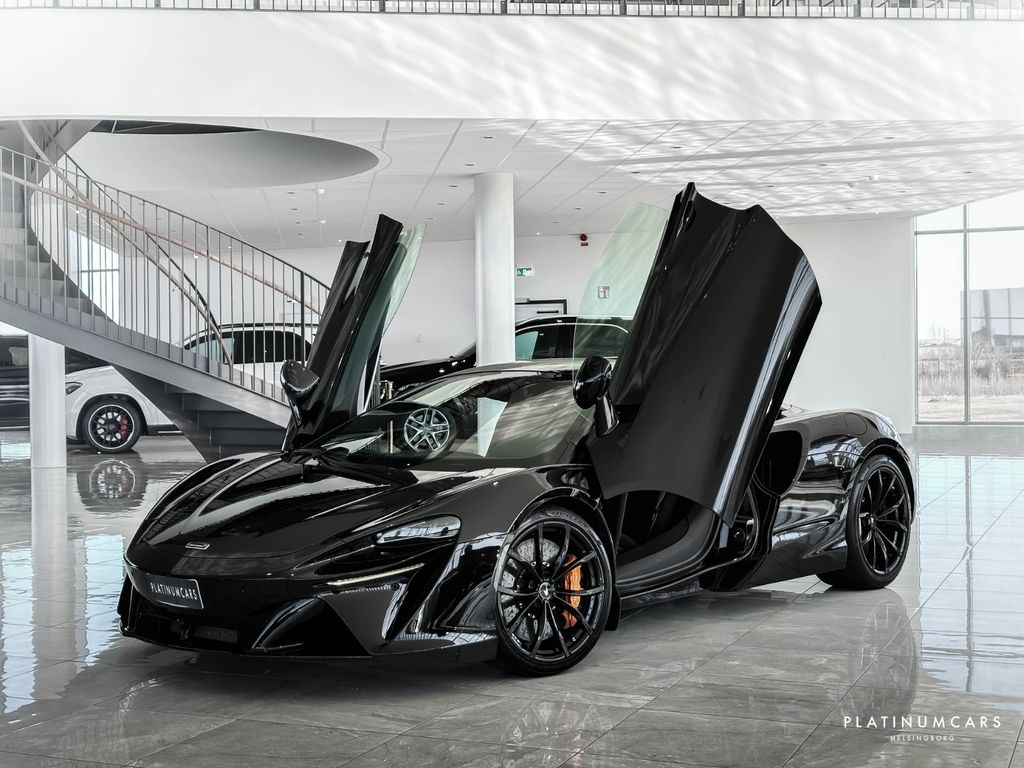 Image of McLaren Artura