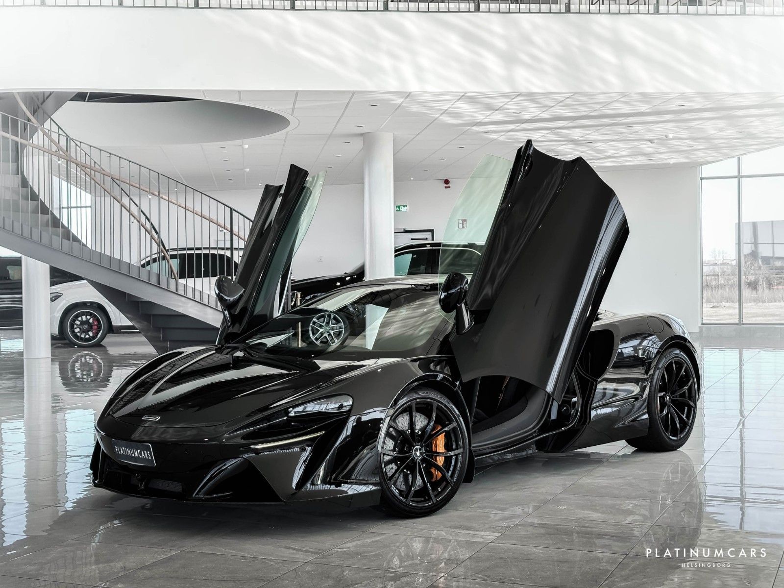 MCLAREN Artura