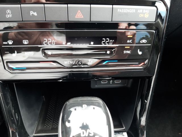 T-Cross Goal 1,0 TSI 85 kW DSG LED, AZV, Navi, A