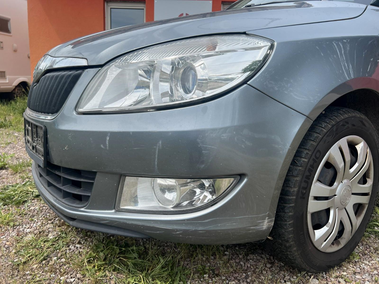 Skoda Roomster 2011 — photo 16