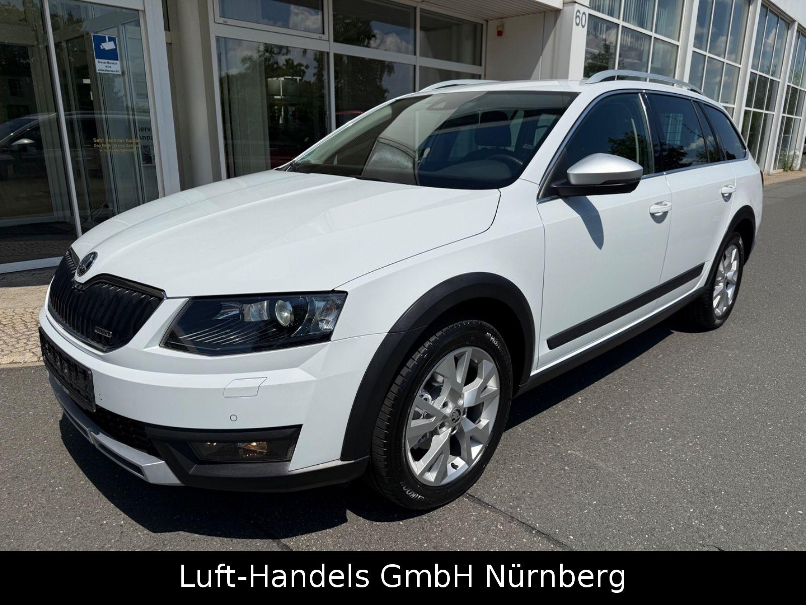 Skoda Octavia Combi Scout 4x4 Allrad AHK NAVI Alcantar