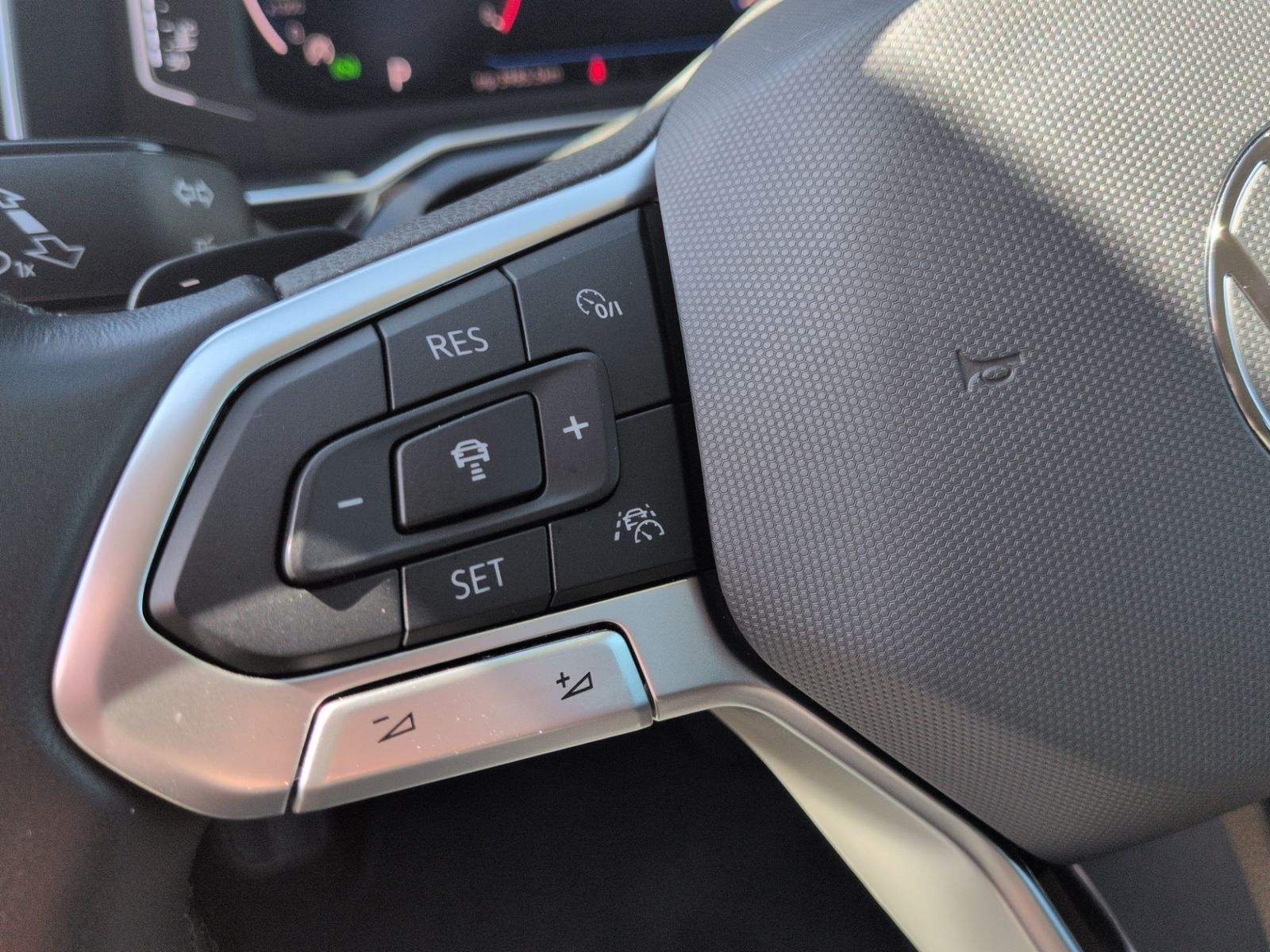 Polo 1.0 TSI DSG Style NAVI+KAMERA+MATRIX