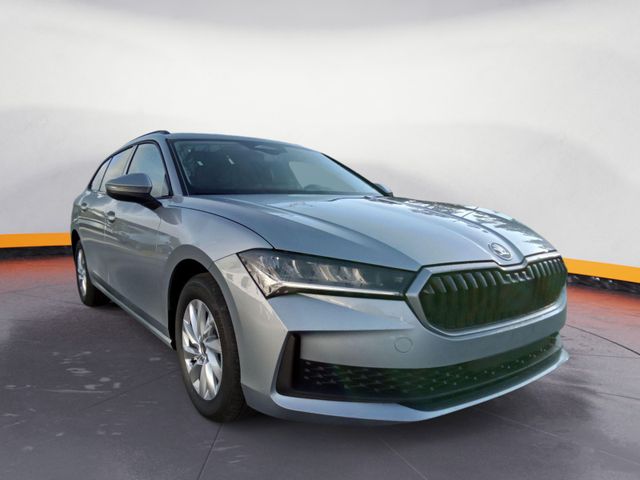 Skoda Superb Combi Essence -22% ACC|RFK|LED|Navi|Ca...