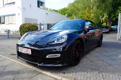 Fahrzeugabbildung Porsche Panamera GTS 4.8 BOSE Alcantara Carbon Kam! TOP!