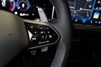 Volkswagen Golf VIII R 4Motion AHK Pano Carbon HKardon 360°