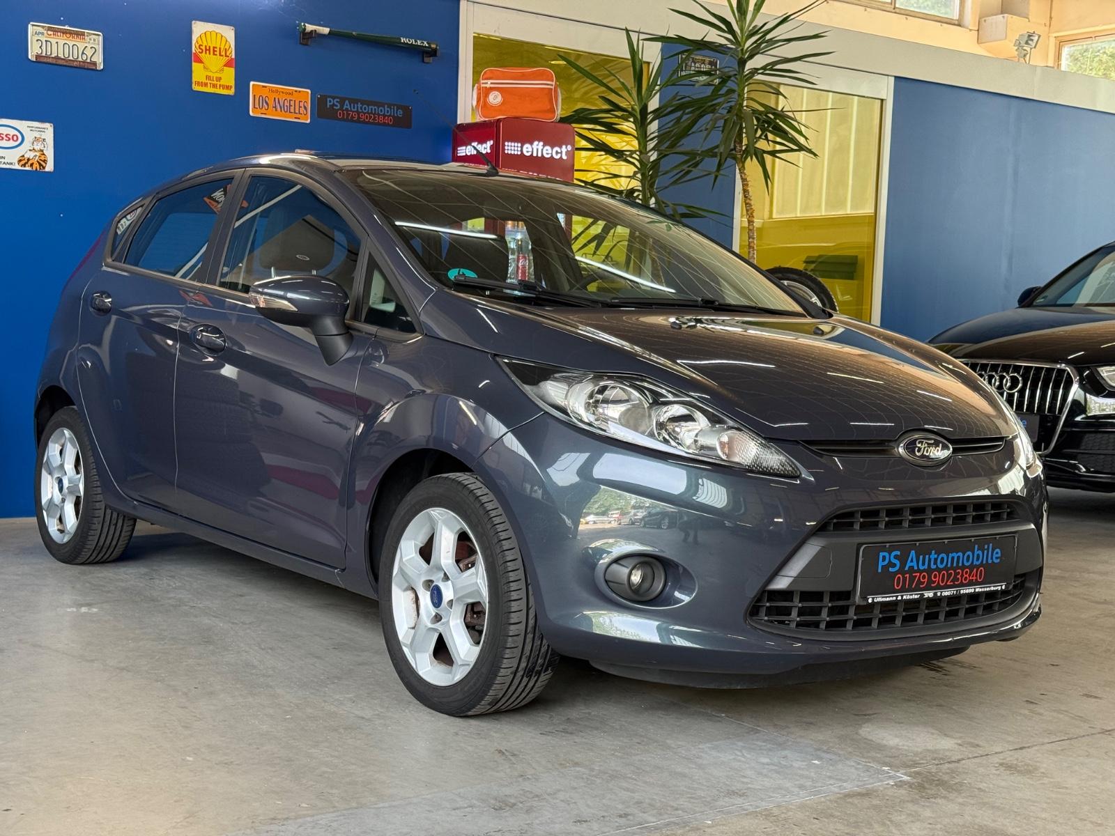 Ford Fiesta Trend*SHZ*ALU*ZR NEU*SERVICE+TÜV NEU