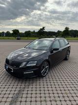 Skoda Oktavia RS ZAHNRIEMEN,TÜV,SERVICE NEU - Skoda mit Diesel-Antrieb: Oktavia