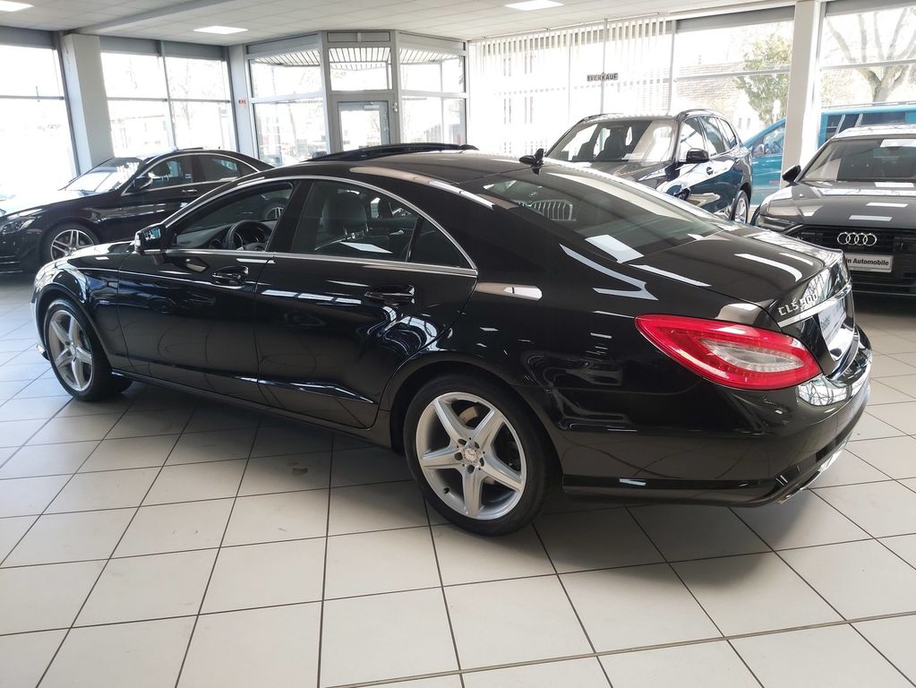 Mercedes-Benz CLS 500 Coupe AMG MEMORY TOTW LEDER AIRM DISTR