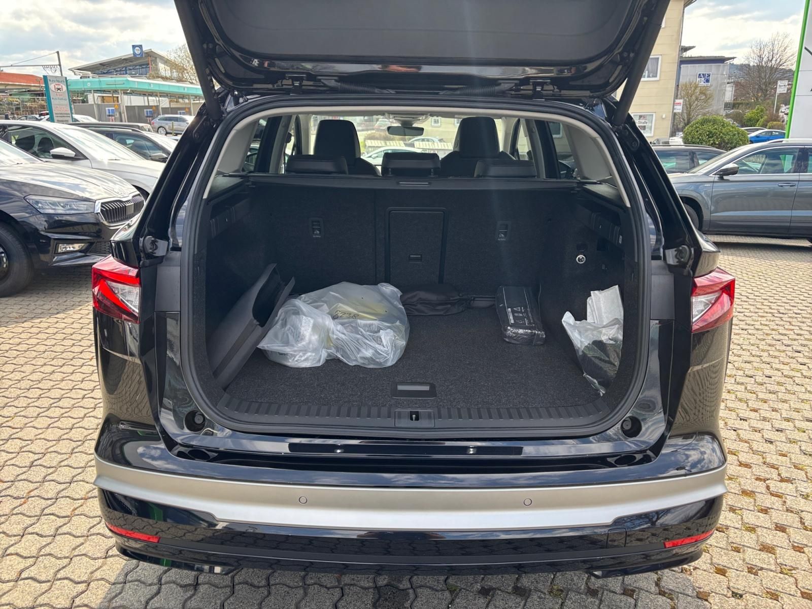 Skoda Enyaq - Bild 17