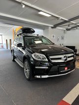 Mercedes-Benz GL 350 BlueTEC 4MATIC - - Mercedes-Benz GL 350 mit Diesel-Antrieb
