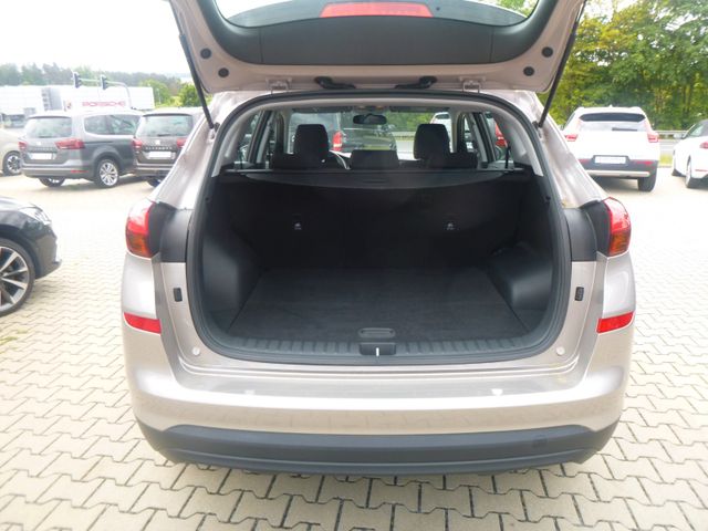 Fahrzeugabbildung Hyundai Tucson Pure 2WD >64.818KM/Automatik<