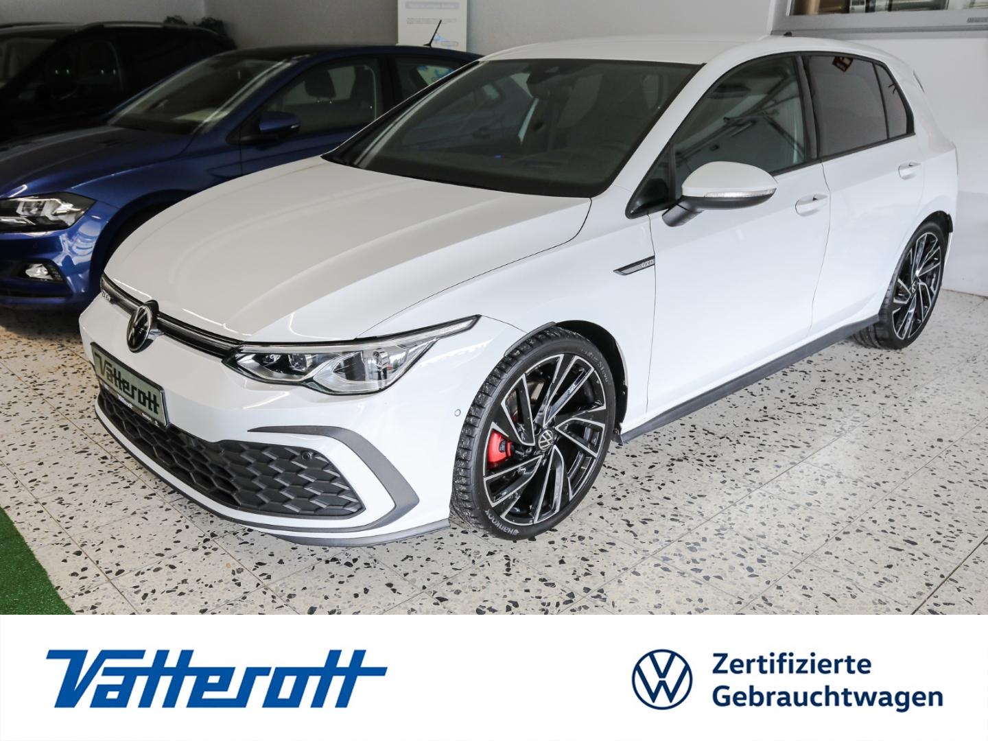 Volkswagen Golf VIII GTD 2.0 TDI DSG IQ.LIGHT AHK HUD