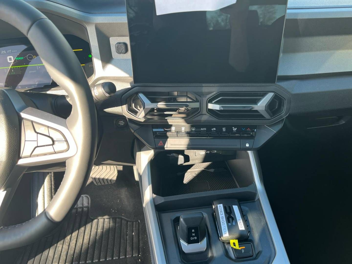 Fahrzeugabbildung Dacia Bigster Journey HYBRID 155