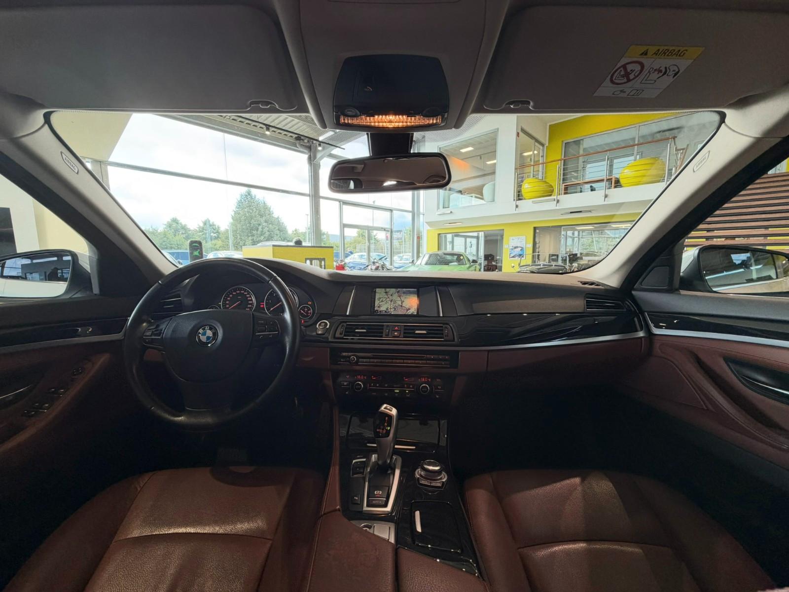 BMW 520d Lim. *SHZ*PDC*HiFi*Navi*