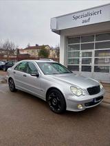 Mercedes-Benz 200 - Mercedes-Benz 200 aus 2004