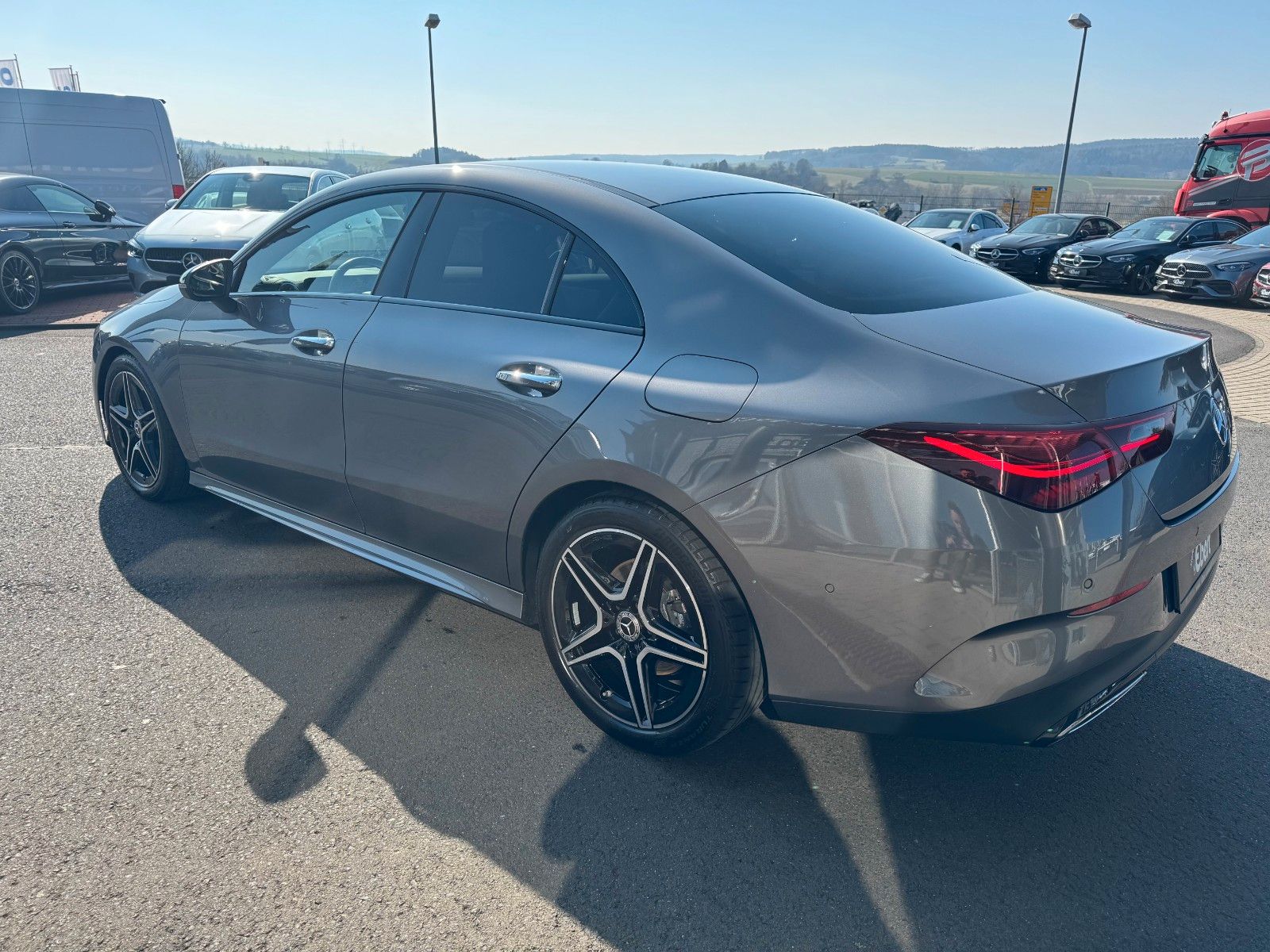 Fahrzeugabbildung Mercedes-Benz CLA 200d AMG+LederGrau+Ambiente+RFK+Night