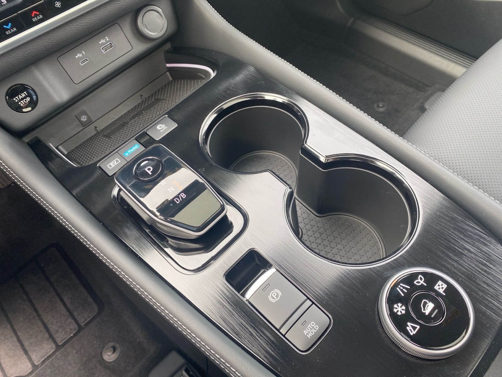 Fahrzeugabbildung Nissan X-Trail e-Power e-4orce 4x4 TEKNA+ *Bose*HUD*20Z