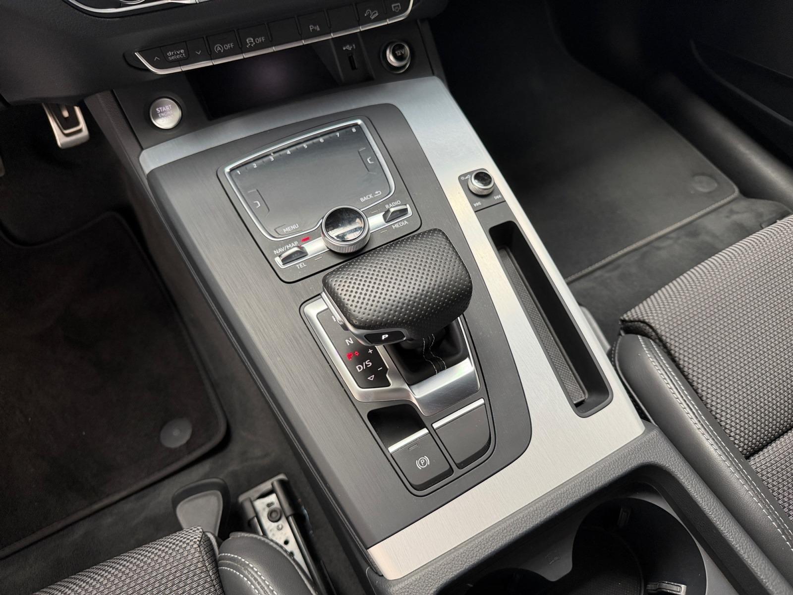 Audi Q5 QUATTRO SPORT DSG S-LINE+NAVI+LED+VIRTUAL+1HD