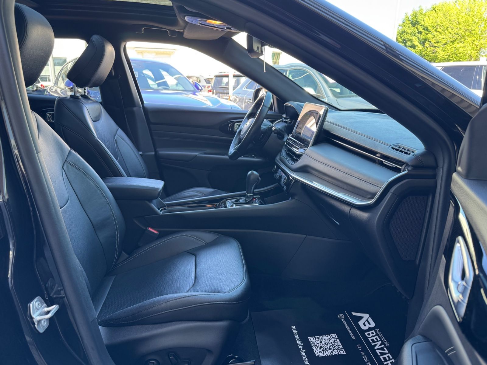 Fahrzeugabbildung Jeep Compass S Plug-In Hybrid 4WD/360°Cam/Leder/Pano/