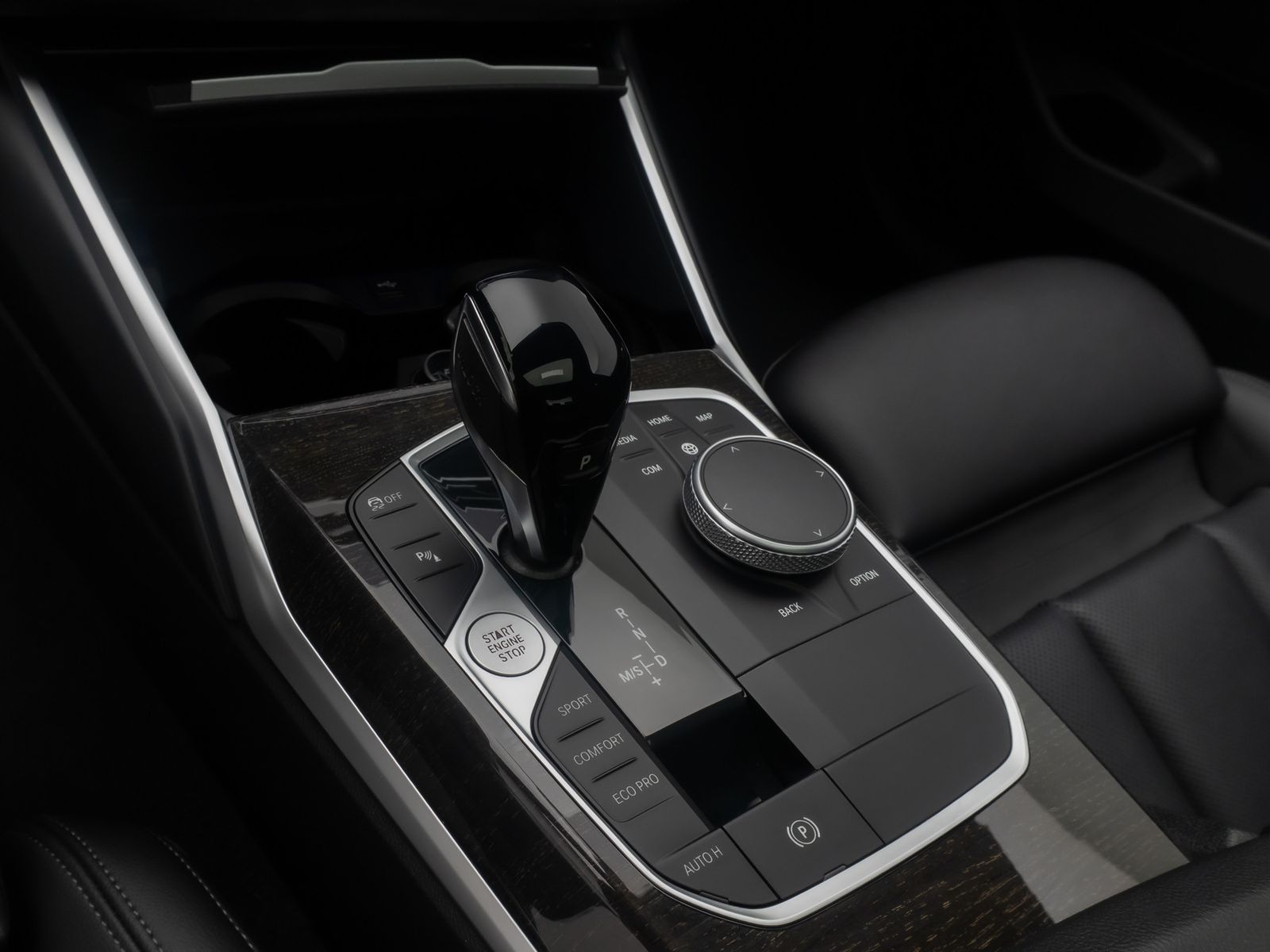 Fahrzeugabbildung BMW 320d xD Luxury Line GSD Kamera HiFi Alarm Sport