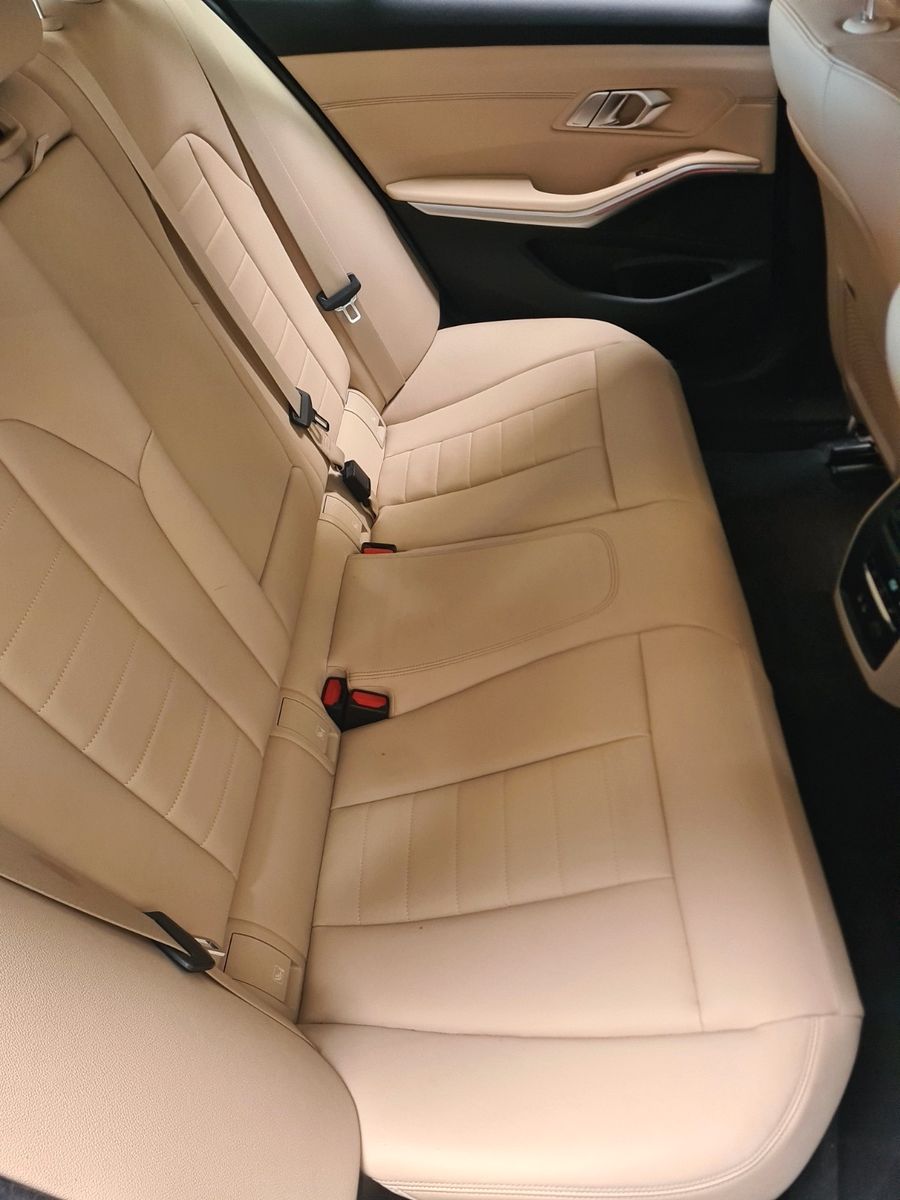 BMW 320 3 Limousine 320 i Luxury Line*LED*Navi*PDC* foto 14