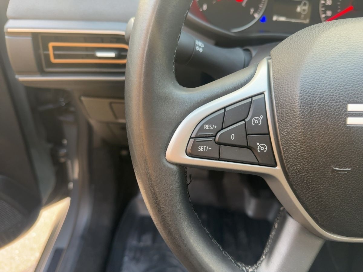 Fahrzeugabbildung Dacia Jogger Extreme+ TCe 100 Benzin/LPG 5-Sitzer