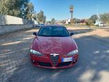 Alfa Romeo 147 1.9 JTD M-JET 16V 5 porte Dist. - rote Alfa Romeo 147
