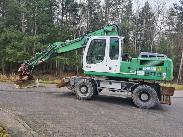 Liebherr 904  Tilt Rotator