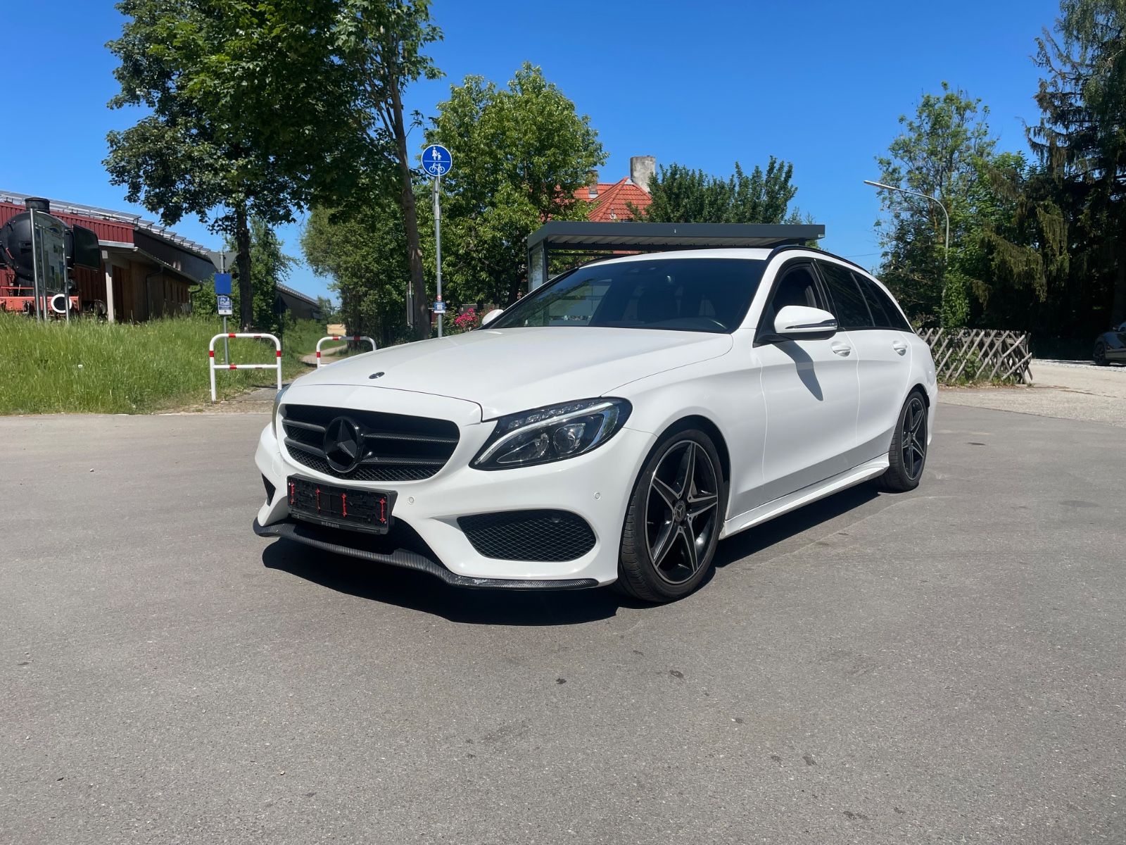 MERCEDES-BENZ 220d T-Model, 9GANG STANDHEIZUNG, BURMESTER