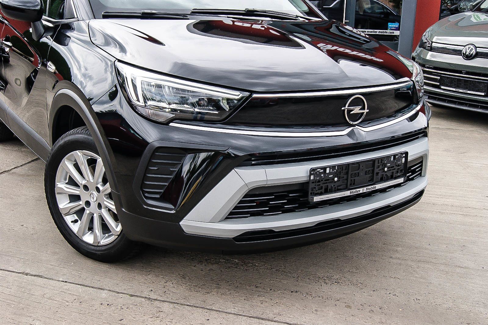 Fahrzeugabbildung Opel Crossland X 1.2 Elegance Automatik LED SIHZG LRH
