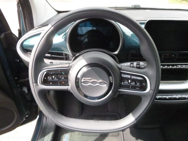 500e 3-Türer Icon 42kWh