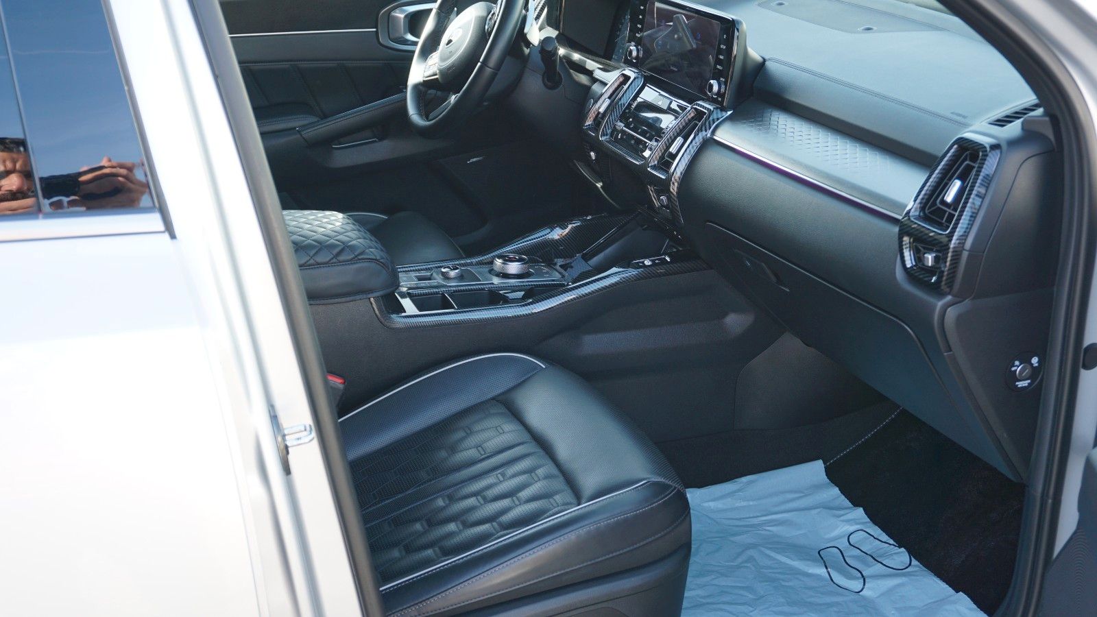 Fahrzeugabbildung Kia Sorento Platinum 4WD,Pano,Kamera,Navi,Leder,Bose