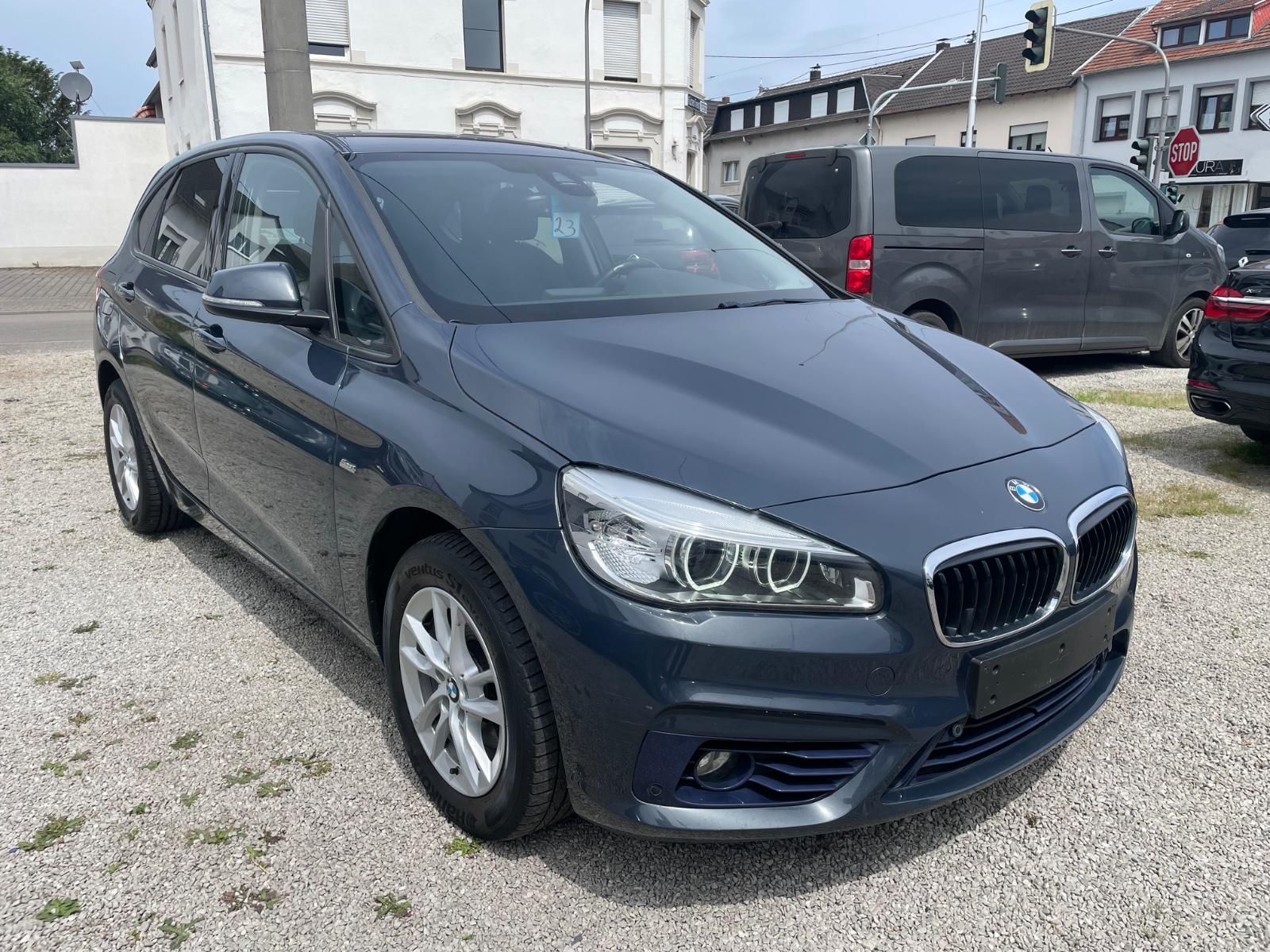 BMW 216 Baureihe 2 Active Tourer 216 d Sport Line