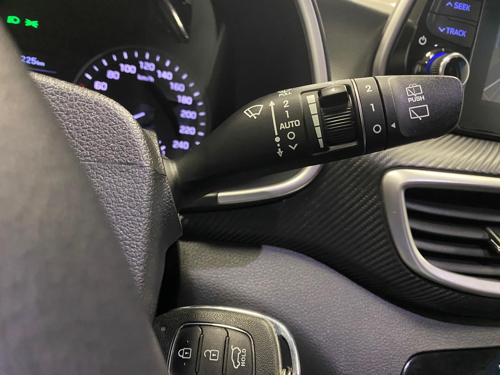 Fahrzeugabbildung Hyundai TUCSON 1.6+KAMERA+NAVI+ALLWETTER+PANORAMADACH