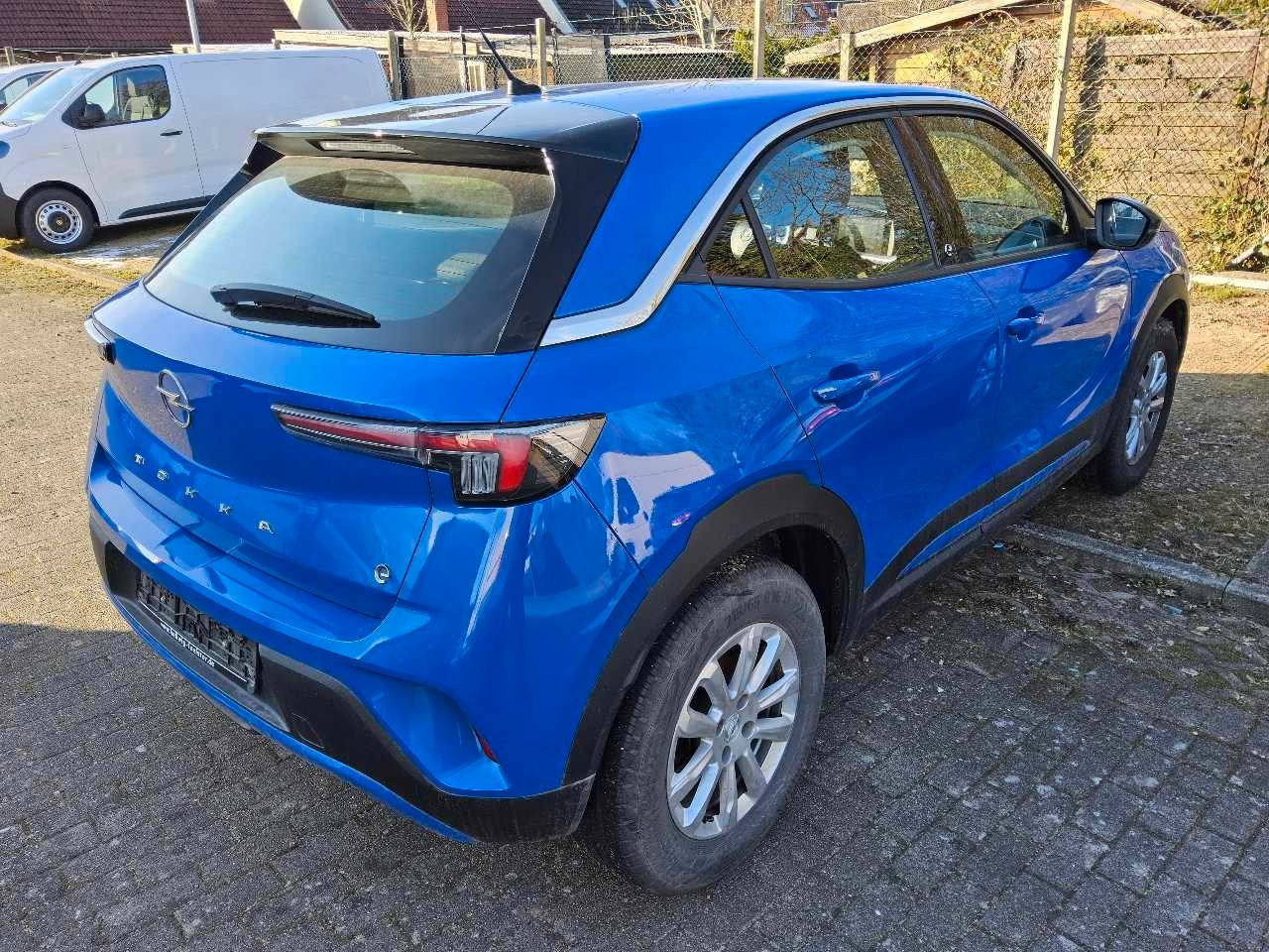 Fahrzeugabbildung Opel Mokka-e EDITION 11KW/ALU/NAVI/LED/50KWH