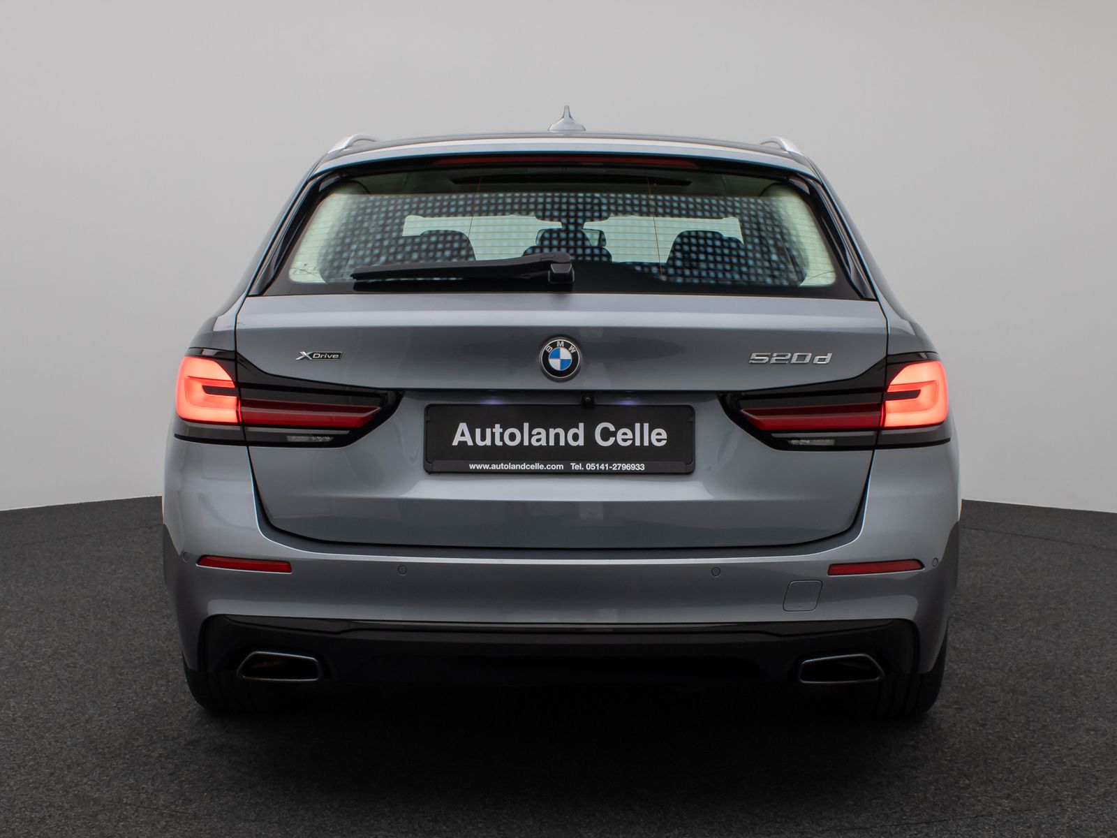 Fahrzeugabbildung BMW 520d xD Panorama Kamera DAB HiFi ACC 4xKlima