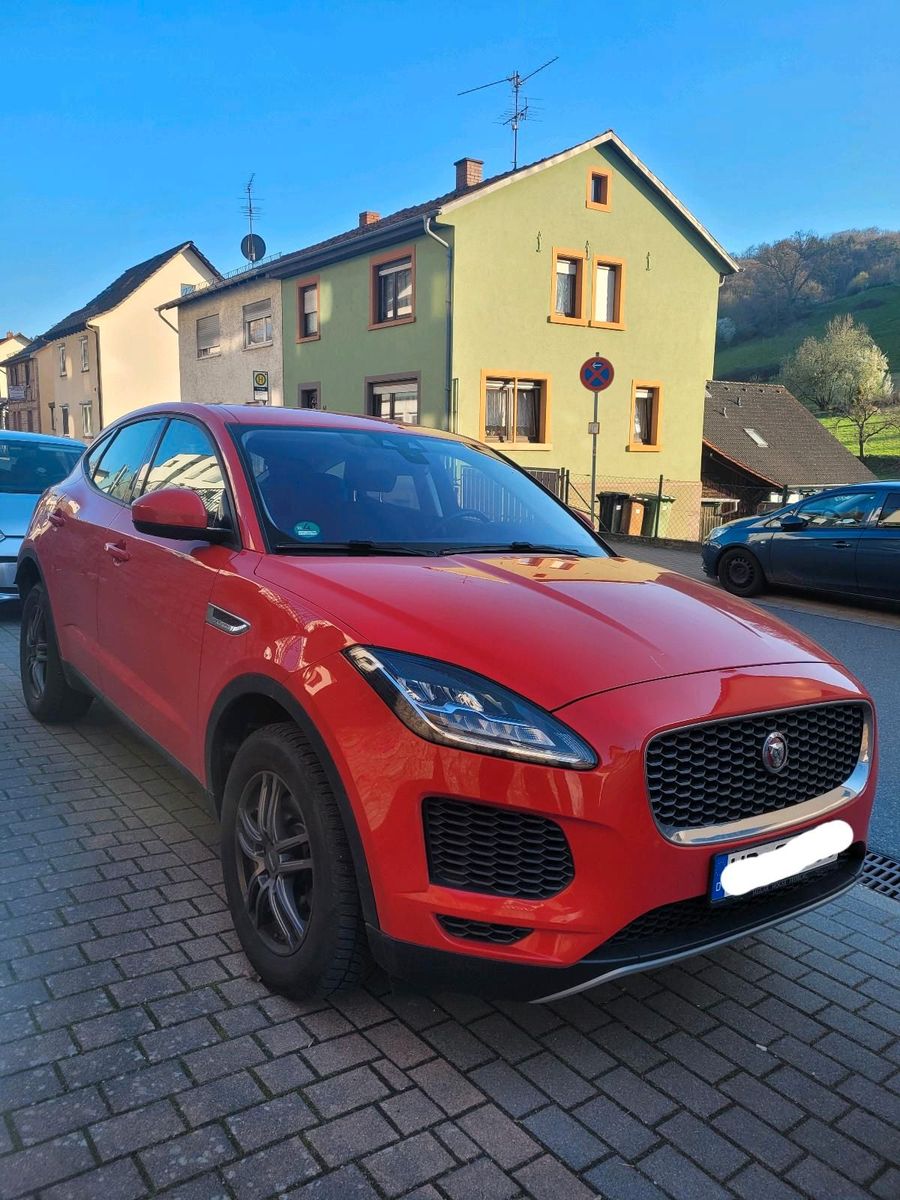 JAGUAR E-Pace