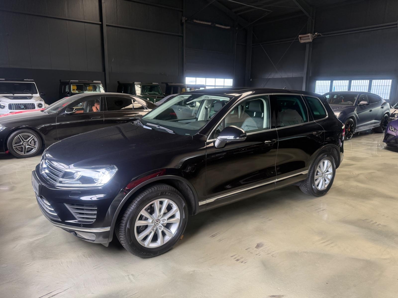 Volkswagen Touareg 3.0 V6 TDI PANO/LUFT/ACC/AHK/FAHRDYNAMIK